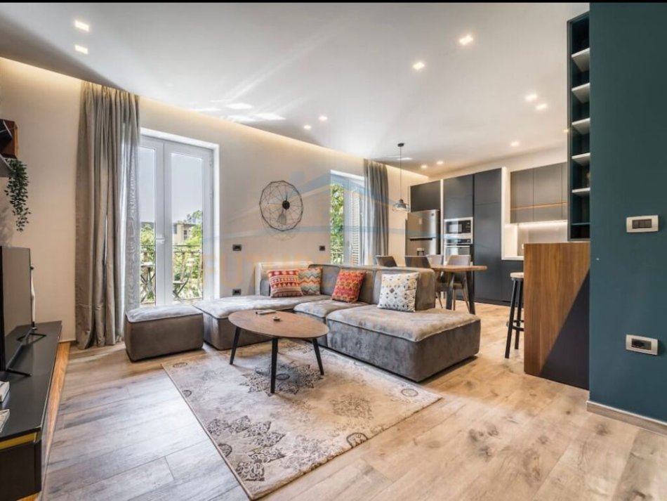 Qera, Apartament 1+1, Bllok, Tiranë