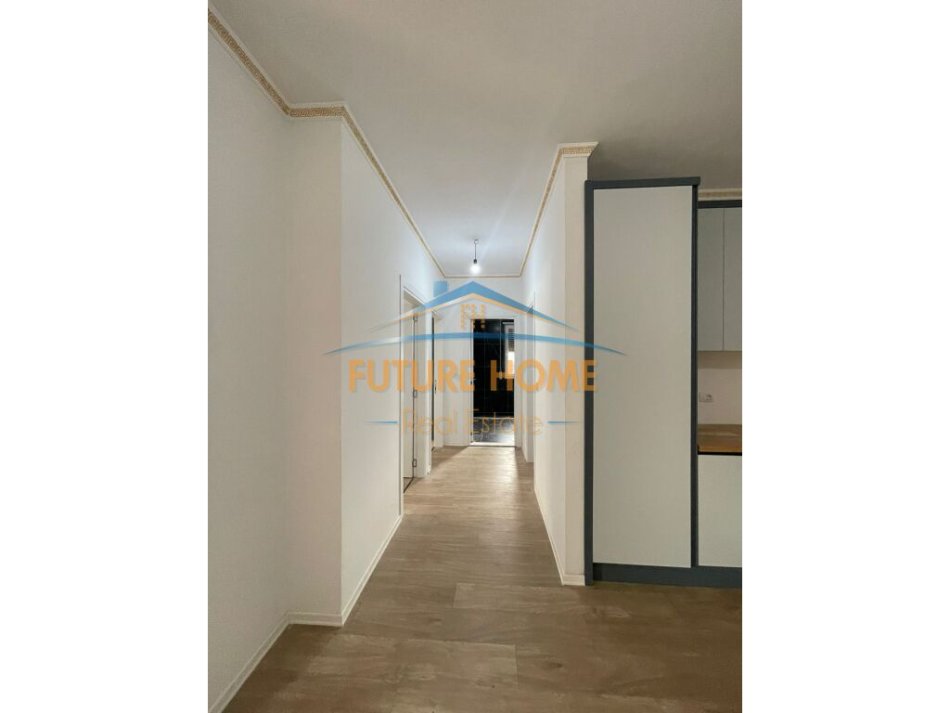 Shitet , Apartament 2+1 ,Ali Demi