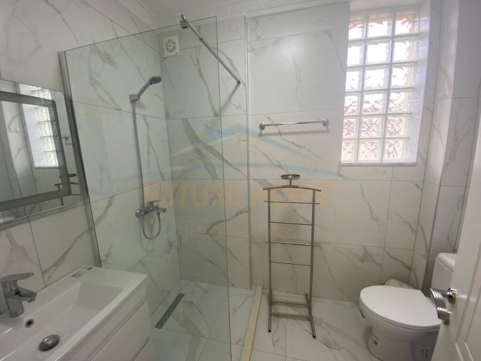 Qira, Apartament 2+1, Lagjia 11, Korçë
300 €