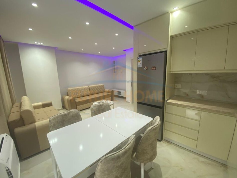 Qira, Apartament 2+1, Lagjia 11, Korçë
300 €
