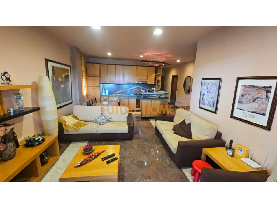 Qira, Apartament 2+1 , Myslym Shyri,Tirane
750 €