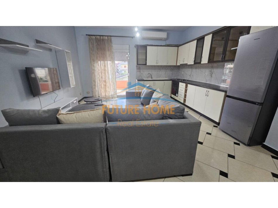Qira, Apartament 2+1, Kati 2 ,i nje Vile 3 kateshe,Sauk,Tirane