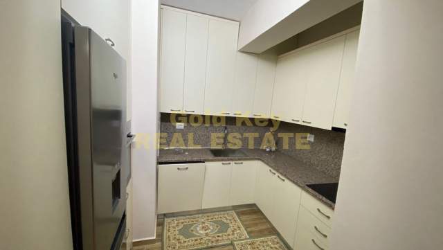 Durres, jepet me qera apartament 1+1+A+BLK Kati 3, 70 m² 300 Euro