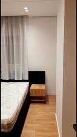 Tirane, jepet me qera apartament 2+1+BLK Kati 5, 110 m² 400 Euro (YZBERISHT NELA 3)