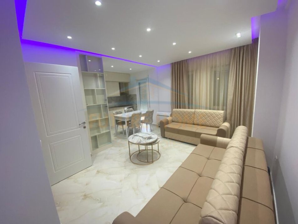 Qira, Apartament 2+1, Lagjia 11, Korçë
300 €