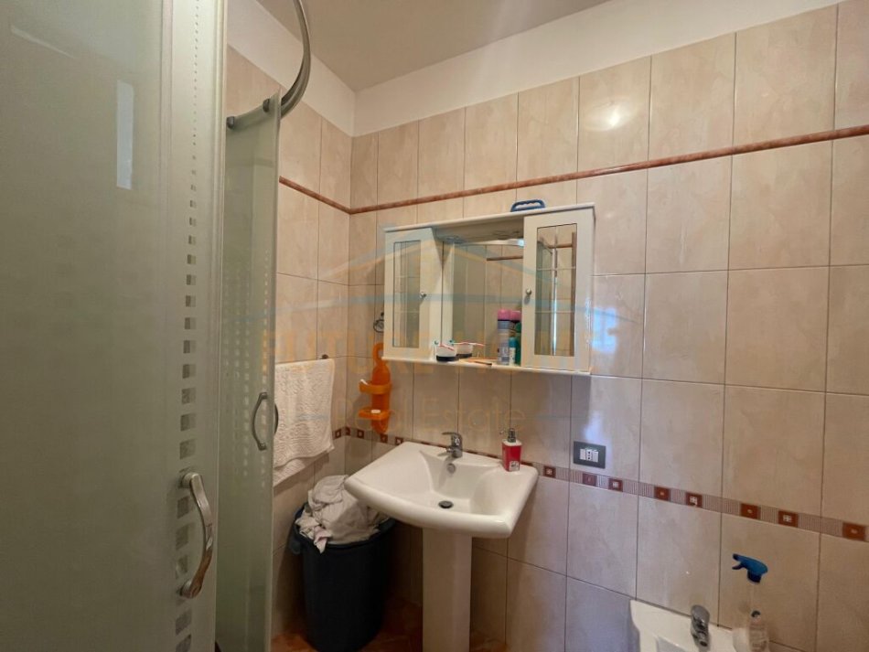 Durres, shitet 1+1+Aneks+Ballkon Kati 2, 101 m² 135.000 € (durres)
