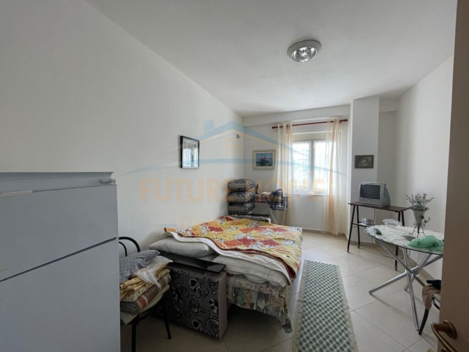 Durres, shitet apartament 2+1 Kati 2, 102 m² 135.000 € (Prane Shkolles &quot;Eftali Koci&quot;, Durres)