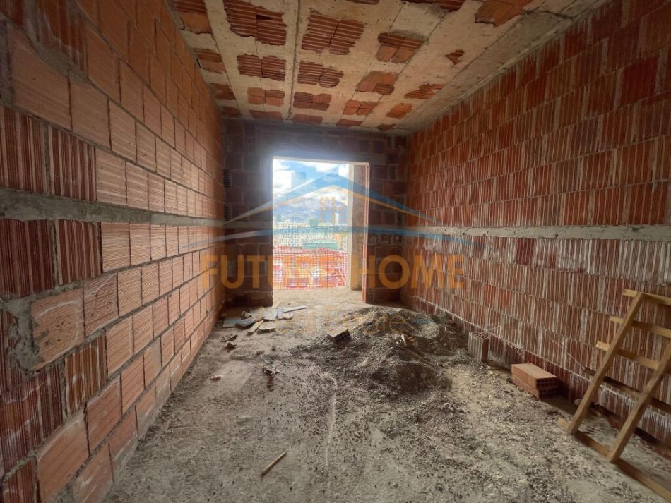 Tirane, shitet apartament 1+1+Aneks+Ballkon, Kati 10, 79 m² 159,000 € (Vasil Shanto)