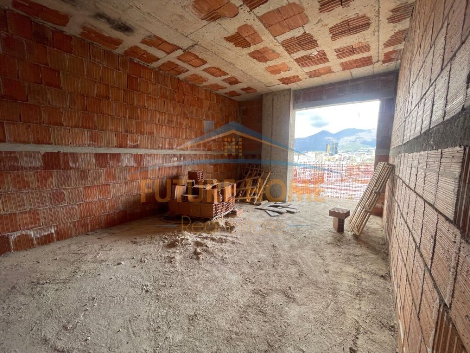 Tirane, shitet apartament 1+1+Aneks+Ballkon, Kati 10, 79 m² 159,000 € (Vasil Shanto)