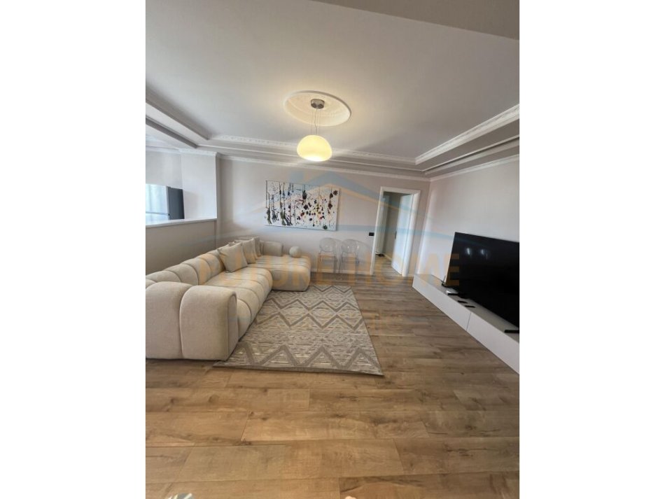 Tirane, shitet apartament duplex 2+1 Kati 8, 125 m² 192.000 € (IRFAN TOMINI)