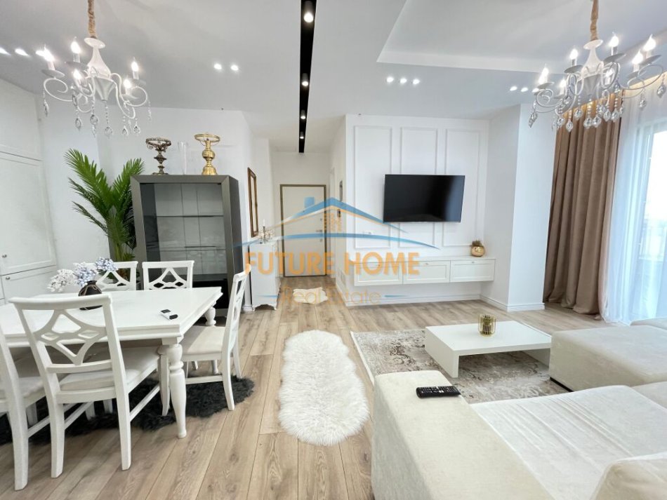 Qira, Apartament 2+1+Post parkimi, prane Air Albania,Tirane.