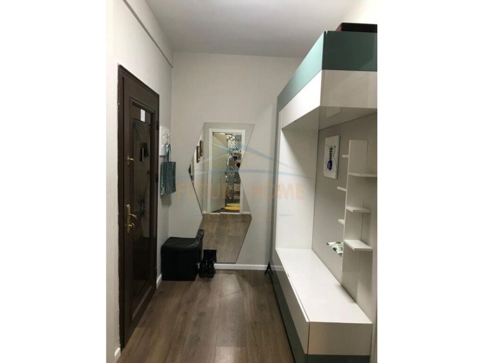 Tirane, jepet me qera apartament 2+1+Ballkon Kati 3, 120 m² 750 € (Shkolla e Baletit)