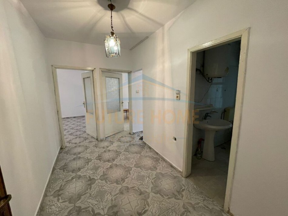 Tirane, shitet apartament 1+1+Aneks Kati 1, 78 m² 115.000 € (Bulevardi Gjergj Fishta)