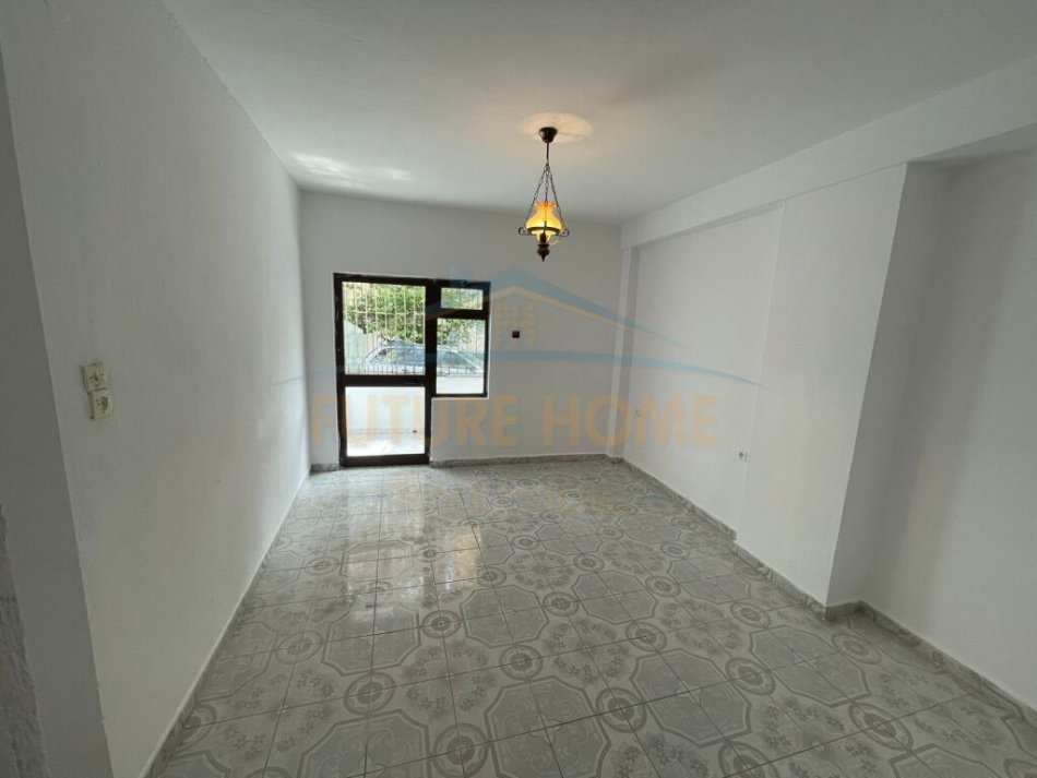 Tirane, shitet apartament 1+1+Aneks Kati 1, 78 m² 115.000 € (Bulevardi Gjergj Fishta)