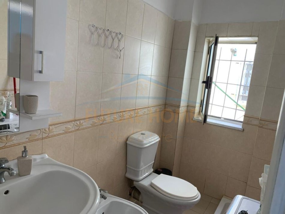 Durres, shitet garsonier 1+1 Kati 2, 50 m² 58.000 € (Shkembi-Kavajes)