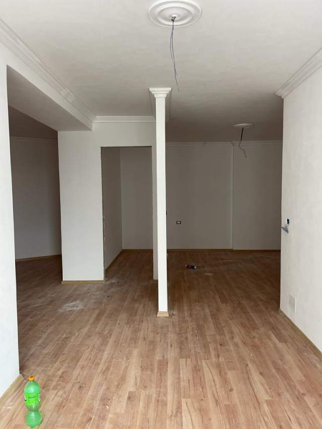 Tirane, shes apartament 2+1+BLK Kati 4, 113 m² 125.000 Euro (Laprak)