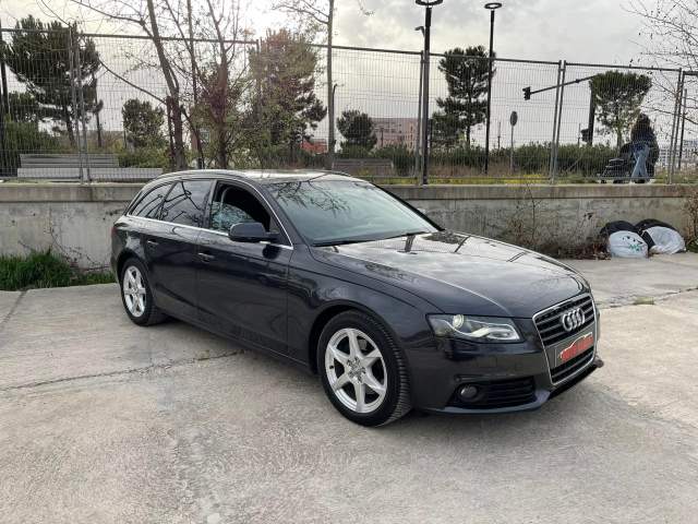 Tirane, shes makine karavan Audi A4 Viti 2010, 8.200 Euro