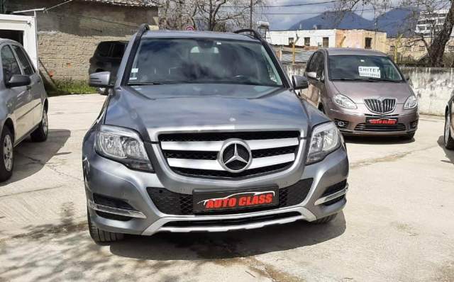 Tirane, shes xhip Mercedes-Benz GLK 220 Viti 2015, 16.700 Euro
