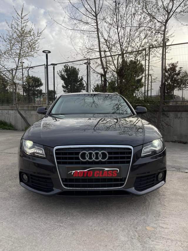 Tirane, shes makine karavan Audi A4 Viti 2010, 8.200 Euro