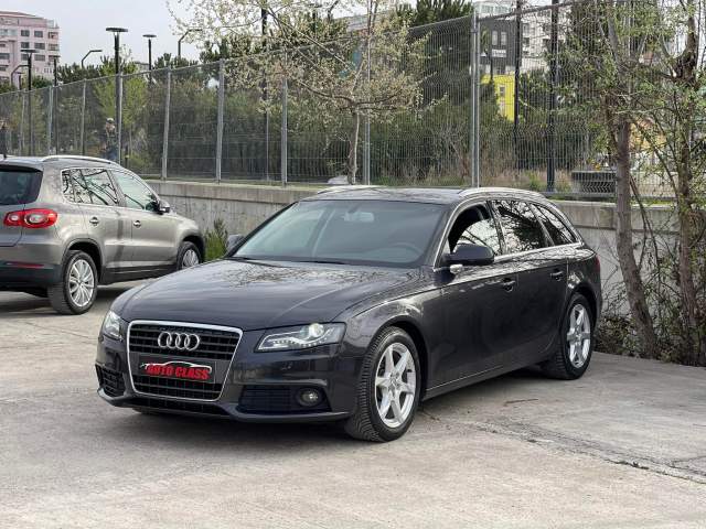 Tirane, shes makine karavan Audi A4 Viti 2010, 8.200 Euro