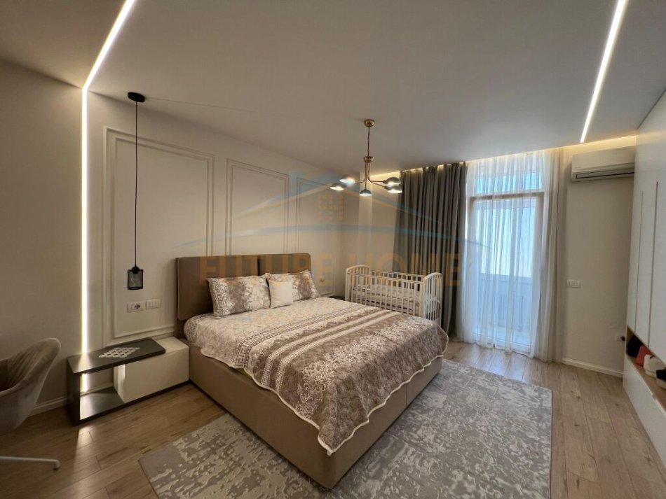 Durres, shitet apartament 2+1+Ballkon, Kati 9, 103 m² 120,000 € (Plazhi Iliria)