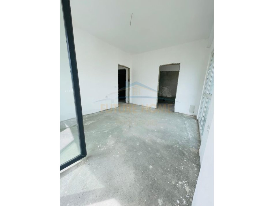 Tirane, shitet apartament 2+1+Aneks+Ballkon, Kati 10, 96 m² 155,000 € (RRUGA 5 MAJ)