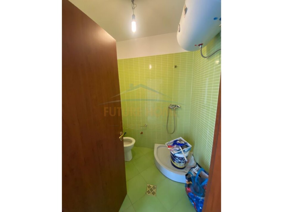 Tirane, jepet me qera apartament 2+1 Kati 7, 107 m² 600 € (Bulevardi i Ri)