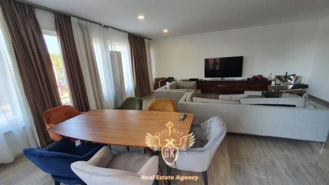 Durres, jepet me qera apartament 2+1+A+BLK Kati 1, 120 m² 600 Euro (CURRILA)