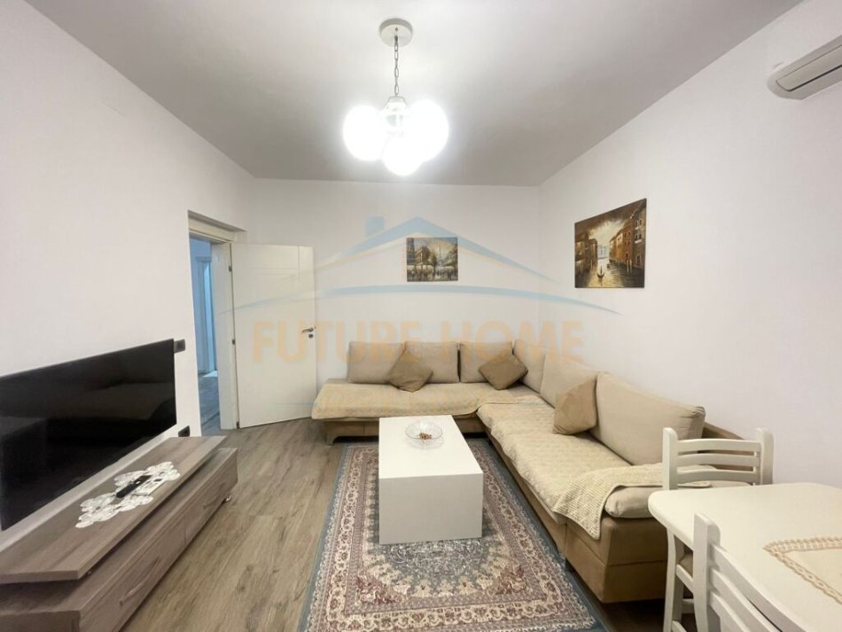 Tirane, shitet apartament 2+1 Kati 3, 58 m² 130.000 € (VASIL SHANTO)