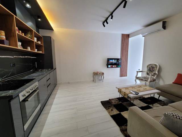 Tirane, shes apartament 1+1+A Kati 1, 44 m² 83.500 Euro (QENDER)