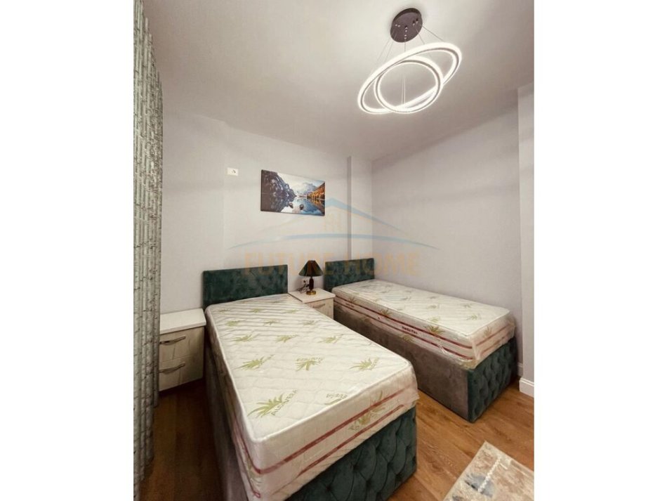 Tirane, jepet me qera 2+1 Kati 2, 100 m² 630 € (Ish Parku i Autobuzave)