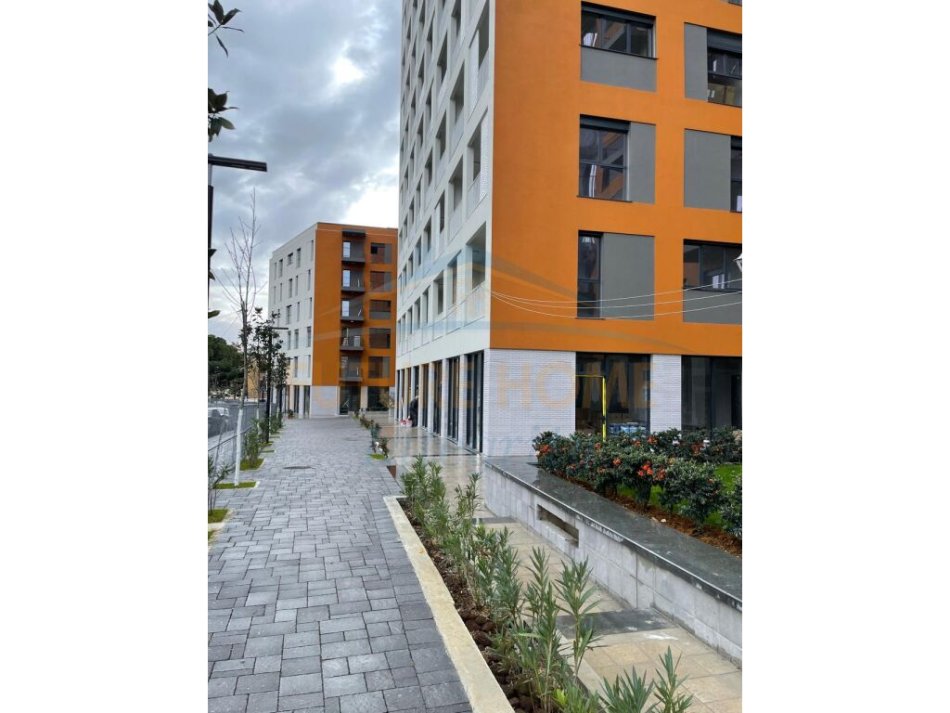 Tirane, shitet apartament 2+1+Aneks+Ballkon, Kati 2, 105 m² 175,000 € (SADIK PETRELA)