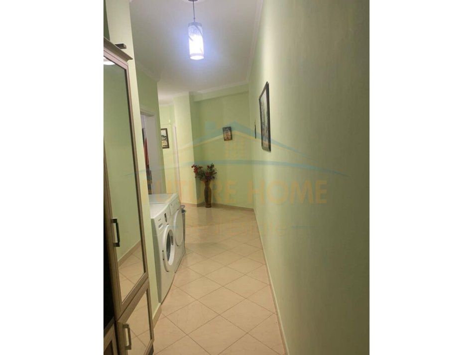 ALF41084 Tirane, shitet apartament 2+1, Kati 1, 100 m² 127000 € (Ali Demi)