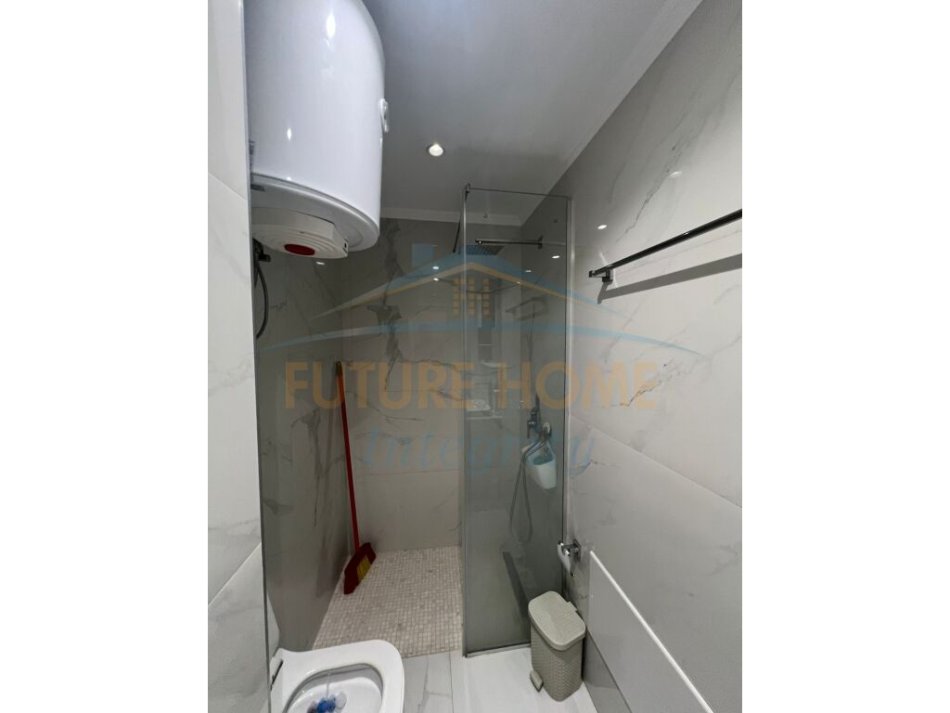 Tirane, jepet me qera apartament 2+1+Ballkon, Kati 4, 100 m² 500 € (Selite)