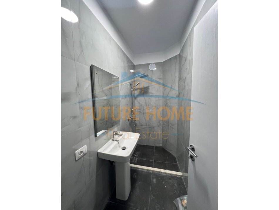 Tirane, shitet garsonier 1+1, Kati 4, 36 m² 79,000 € (KRISTAL CENTER)