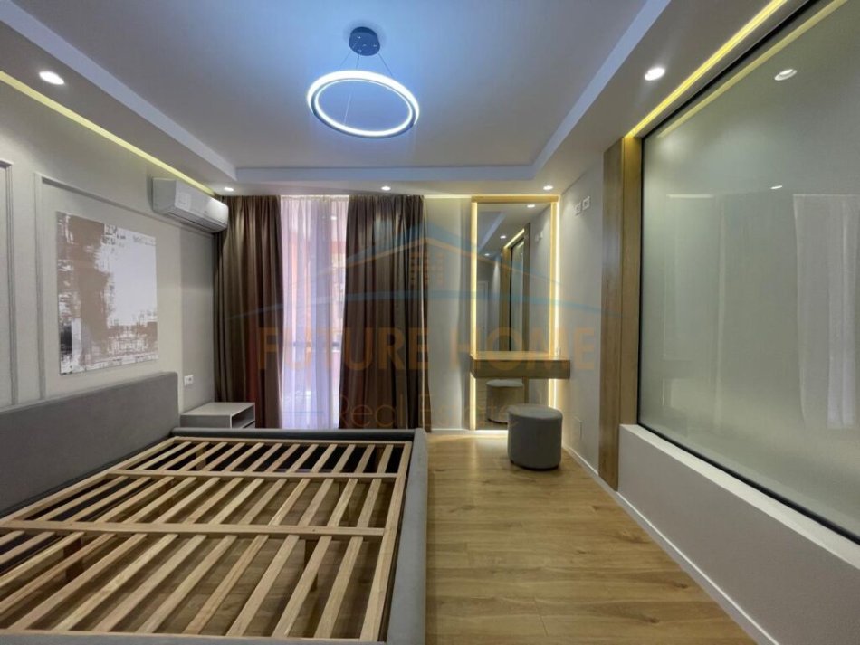 Tirane, shitet apartament 1+1 Kati 3, 64 m² 164.000 € (21 DHJETORI)