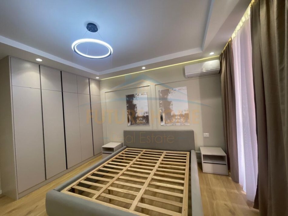 Tirane, shitet apartament 1+1 Kati 3, 64 m² 164.000 € (21 DHJETORI)