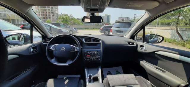 Tirane, shes makine Citroen C4 Viti 2011, 7.200 Euro
