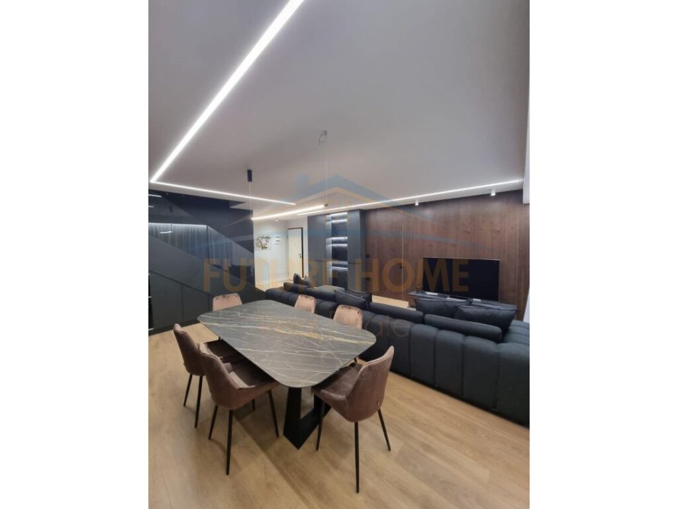 Tirane, shitet apartament duplex Dublex Kati 12, 187 m² 440.000 € (GARDEN BUILDING)