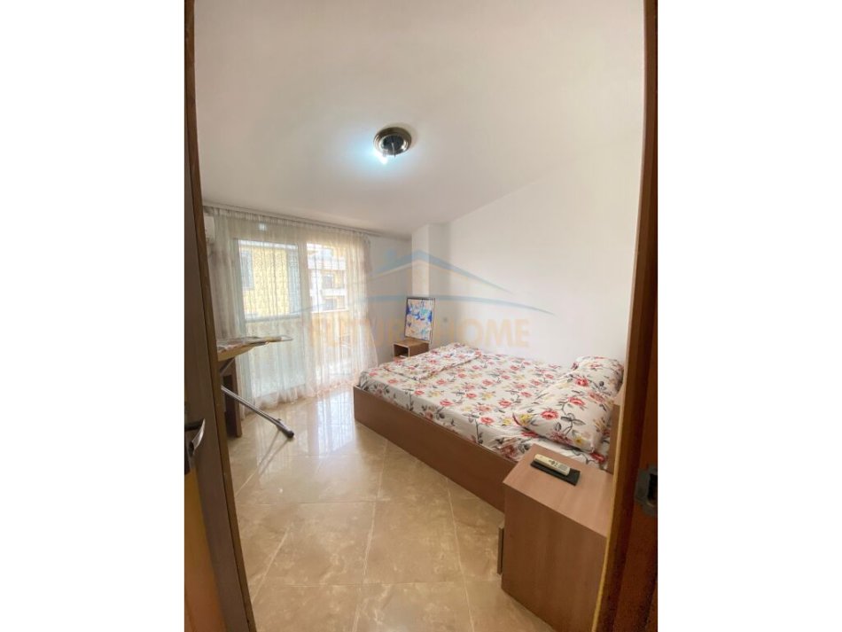 Mali Robit, shitet apartament+verande | Penthouse 2+1+Aneks+Ballkon Kati 4, 94 m² 125.000 € (Mali i Robit)
