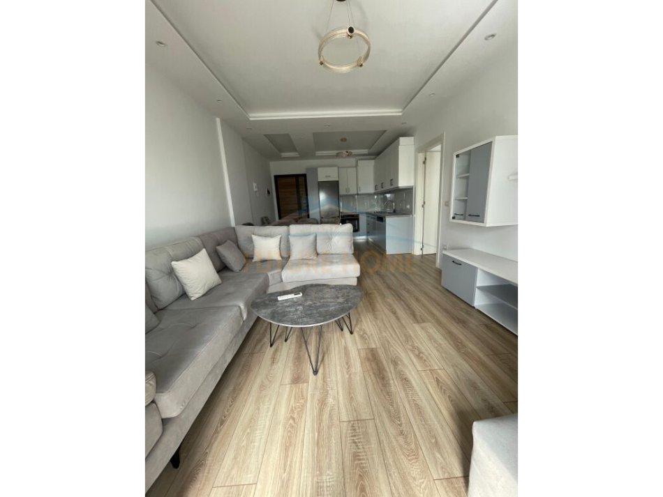 Tirane, jepet me qera apartament 1+1 Kati 3, 73 m² 550 € (Kodra e Diellit)