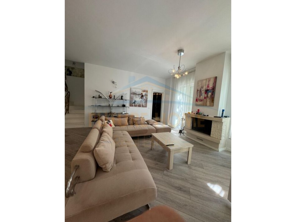 Gjiri Lalezit | Hamallaj, shitet Vile 2 Katshe Kati 0, 453 m² 420.000 € (Lura 1 , Gjiri Lalzit)