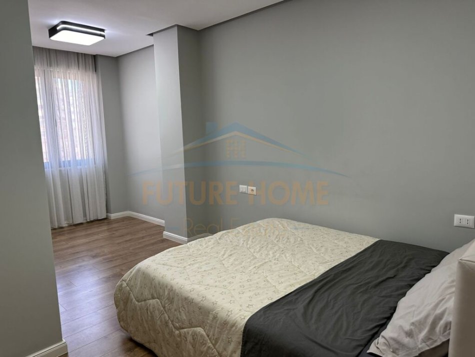 Tirane, shitet apartament 2+1+Ballkon Kati 5, 115 m² 230.000 € (Don Bosco)