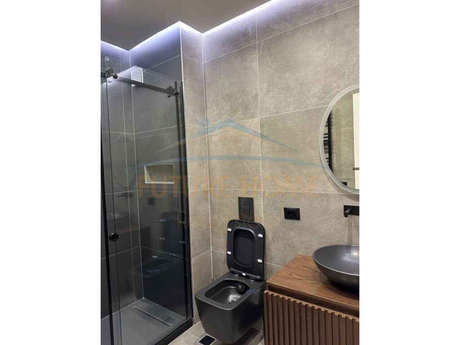 Tirane, shitet apartament 2+1+Aneks+Ballkon Kati 5, 115 m² 230.000 € (DON BOSKO)