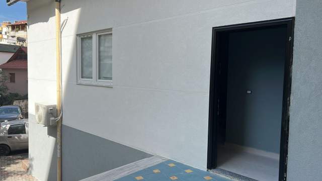 Tirane, shitet apartament 1+1 Kati 0, 53 m² 1.100 Euro/m2 (Rruga e Thesarit)
