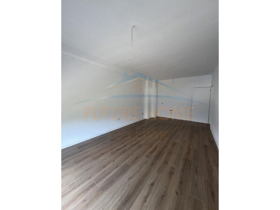 Tirane, shitet apartament 2+1 Kati 1, 101 m² 166.300 € (unaza e re)