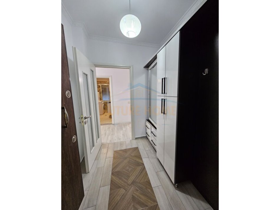 Tirane, jepet me qera apartament 2+1 Kati 3, 110 m² 580 € (Rruga Feizi Himzo)