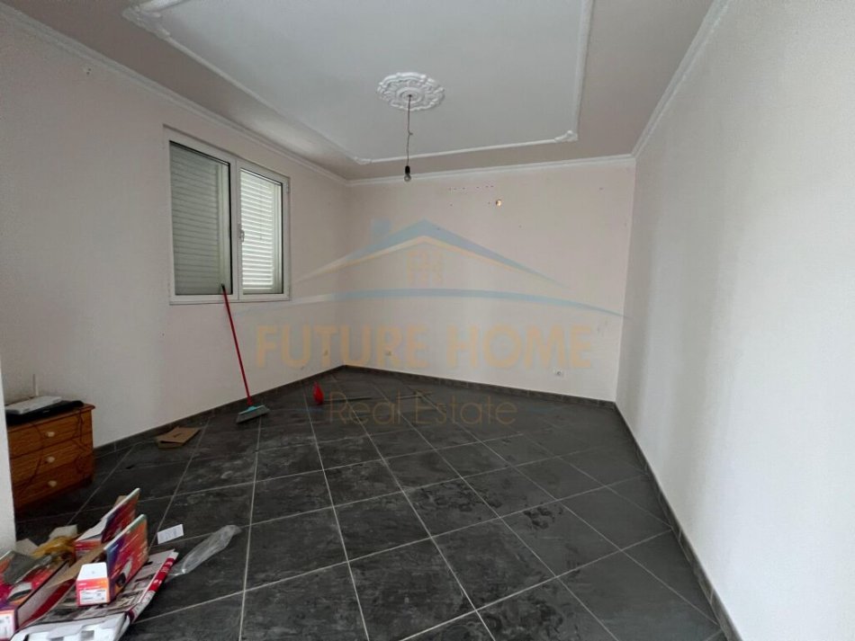 Durres, shitet Vile 2 Katshe , 476 m² 170.000 € (Nishtulla , Durres)