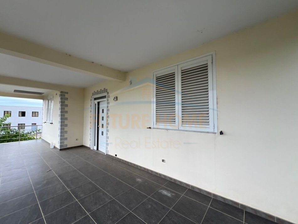 Durres, shitet Vile 2 Katshe , 476 m² 170.000 € (Nishtulla , Durres)