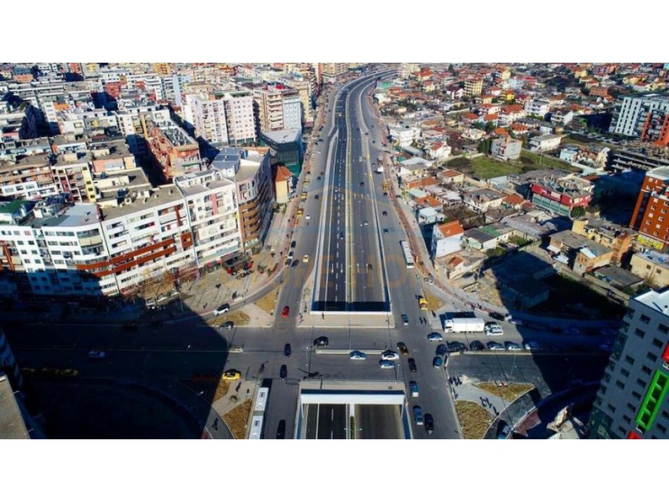 Tirane, shitet apartament duplex 2+1 Kati 7, 116 m² 173.850 € (Unaza e Re)